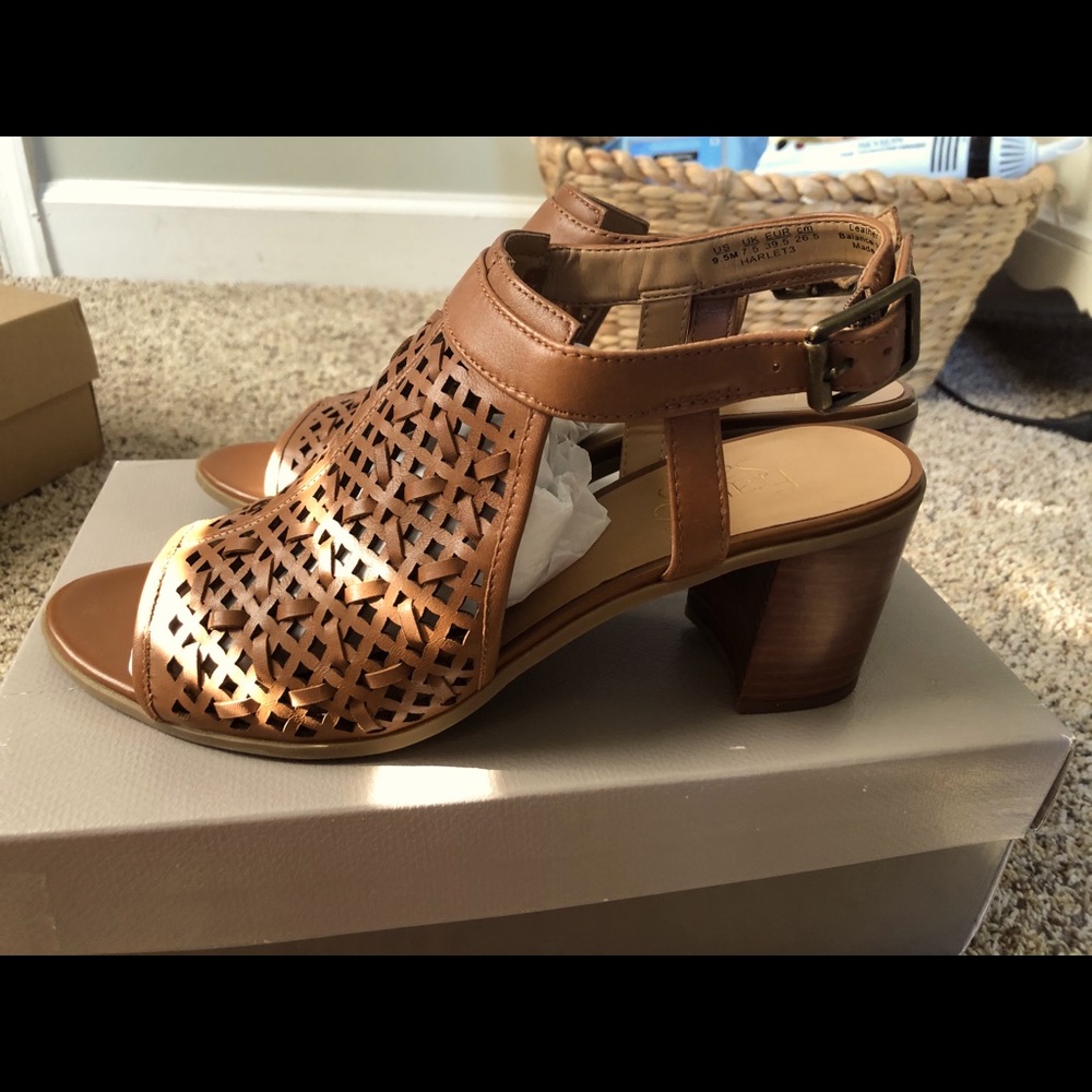 FRANCO SARTO, HARLOT 3. Women’s size 9.5 US